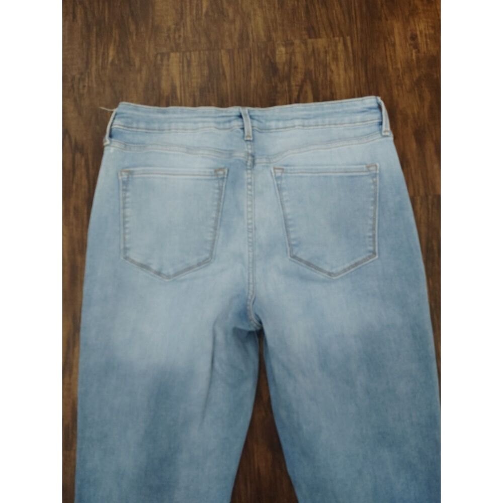 Old Navy Rockstar Super Skinny Built-In Sculpt Light Wash Jeans Women's 12 - Picture 4 of 6